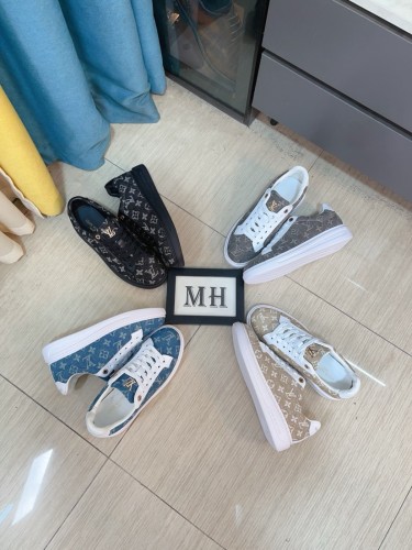 ☆超人気☆ 2026 ルイヴィトン 新作 スニーカー スーパーコピー