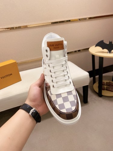 超限定♪ 2026 ルイヴィトン 新作 スニーカー 偽物