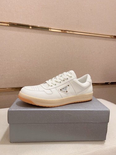 超限定♪ 2026 プラダ 新作 スニーカー スーパーコピー