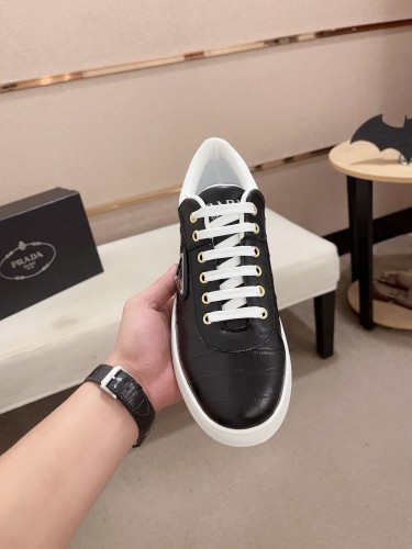 世界中で大人気♪ 2026 プラダ 新作 スニーカー スーパーコピー