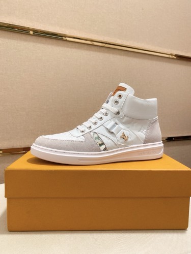 累積売上総額第１位！2026 ルイヴィトン 新作 スニーカー コピー