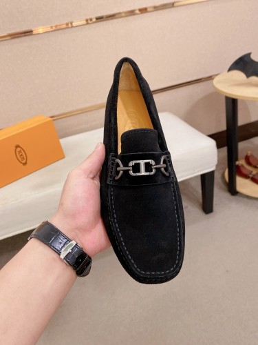 争奪戦 2026 トッズ 新作 パンプス コピー