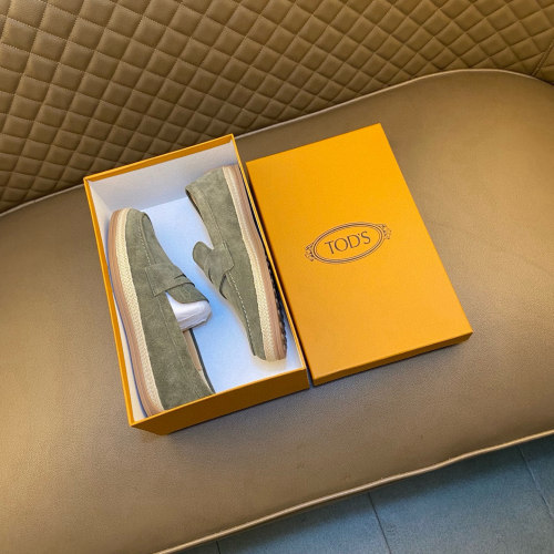 最安値挑戦 2026 トッズ 新作 パンプス 偽物