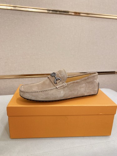 人気急上昇 2026 トッズ 新作 パンプス 偽物