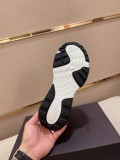 送料込 2026 ヴァレンティノ 新作 スニーカー スーパーコピー