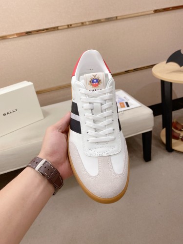 人気急上昇新作 2026 バリー 新作 スニーカー スーパーコピー