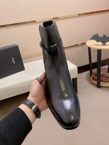 日本未入荷 2026 サンローラン 新作 ブーツ コピー