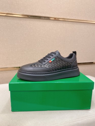 送料込 2026 ボッテガヴェネタ 新作 スニーカー コピー