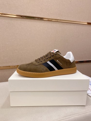 使い勝手良 2026 バリー 新作 スニーカー スーパーコピー