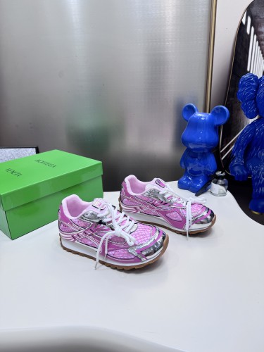 最安値挑戦 2026 ボッテガヴェネタ 新作 男女兼用 スニーカー 偽物