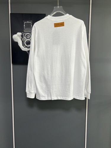 使い勝手良 2026 ルイヴィトン 新作 パーカー スーパーコピー