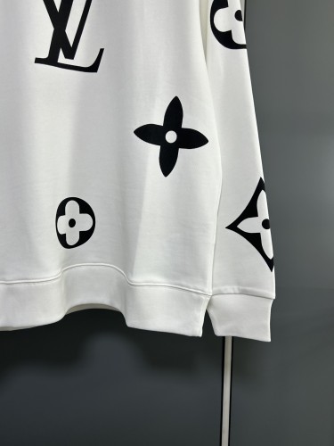 完売前に！2026 ルイヴィトン 新作 パーカー 偽物