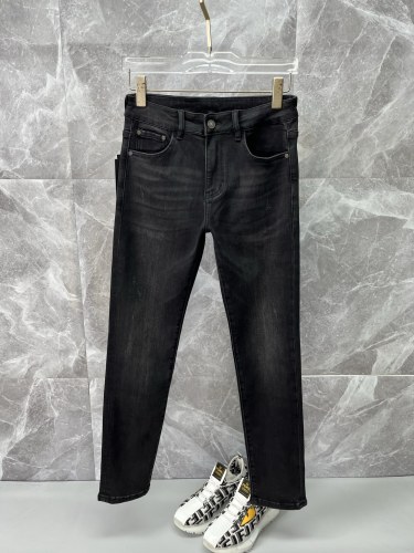 使い勝手良 2026 ディオール 新作 ジーンズ スーパーコピー