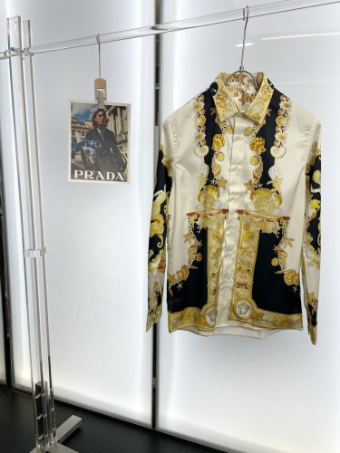 高品質 2026 ヴェルサーチェ 新作 シャツ コピー