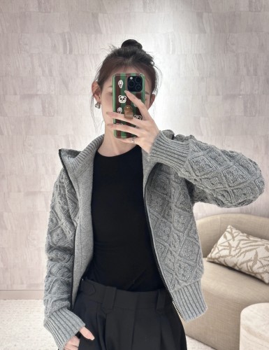 一目惚れ♪  2026 ルイヴィトン 新作 ジャケット コピー