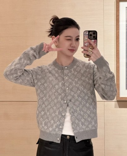 絶対欲しい！ 2026 ルイヴィトン 新作 ニット コピー