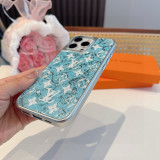 肌触り最高な 2026 ルイヴィトン 新作 iPhone ケース 全機種 販売 偽物