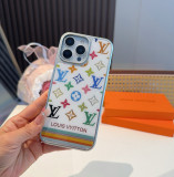 定番人気！2026 ルイヴィトン 新作 iPhone ケース 全機種 販売 コピー