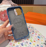 人気爆発☆ 2026 ルイヴィトン 新作 iPhone ケース 全機種 販売 スーパーコピー