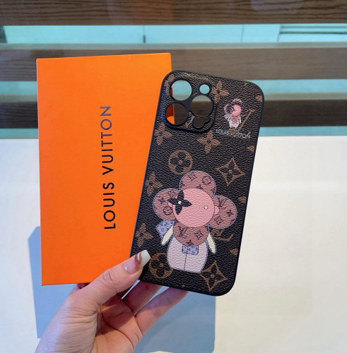 【即発】★ 2026 ルイヴィトン 新作 iPhone ケース 全機種 販売 偽物