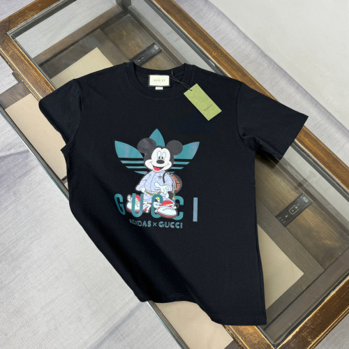 高品質 2026 グッチ 新作 半袖Tシャツ コピー