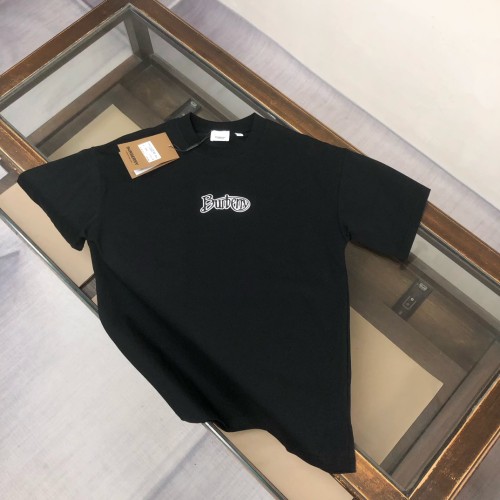 絶対欲しい！2026 バーバリー 新作 半袖Tシャツ コピー