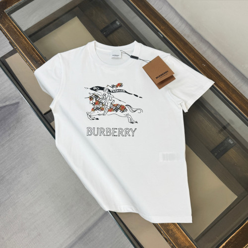 激安価格！2026 バーバリー 新作 半袖Tシャツ コピー