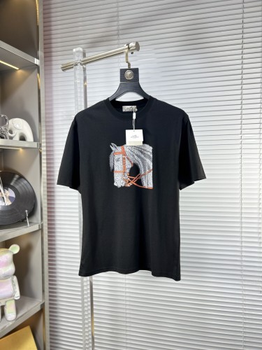 高品質 2026 エルメス 新作 半袖Tシャツ 偽物