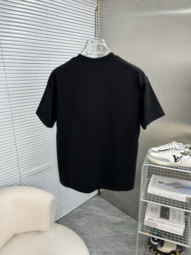 すぐ届く 2026 バレンシアガ 新作 半袖Tシャツ 偽物  2色