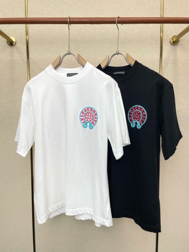 世界中で大人気♪ 2026 クロムハーツ 新作 半袖Tシャツ 偽物 2色