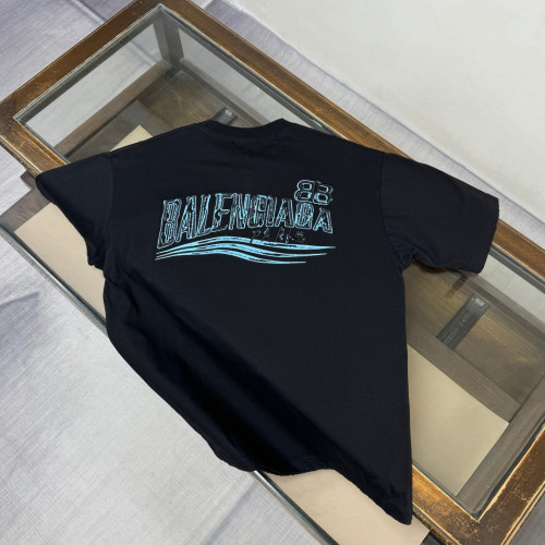 【即発】★ 2026 バレンシアガ 新作 半袖Tシャツ スーパーコピー