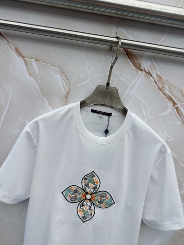 【限定カラー】2026 ルイヴィトン 新作 半袖Tシャツ スーパーコピー