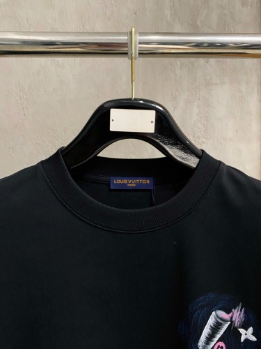 送料込 2026 ルイヴィトン 新作 半袖Tシャツ コピー