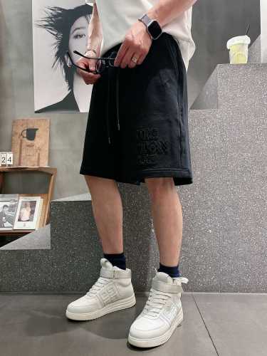 世界中で大人気♪ 2026 ルイヴィトン 新作 ショートパンツ 偽物