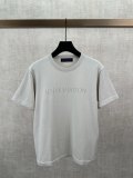 累積売上総額第１位！2026 ルイヴィトン 新作 半袖Tシャツ スーパーコピー