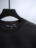 一目惚れ♪ 2026 ルイヴィトン 新作 半袖Tシャツ 偽物