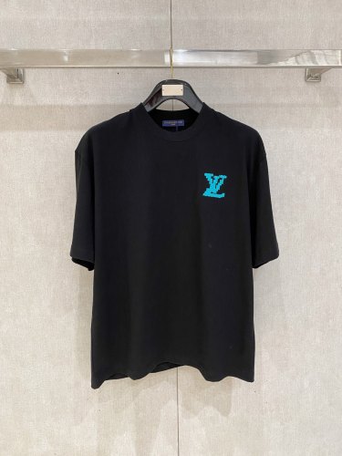 完売前に！2026 ルイヴィトン 新作 半袖Tシャツ コピー