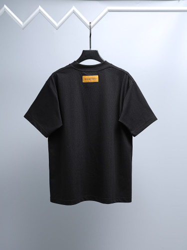 絶対欲しい！2026 ルイヴィトン 新作 半袖Tシャツ スーパーコピー