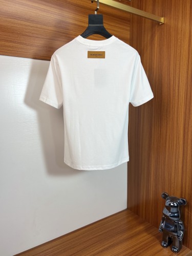 完売必至 ★ 2026 ルイヴィトン 新作 半袖Tシャツ コピー