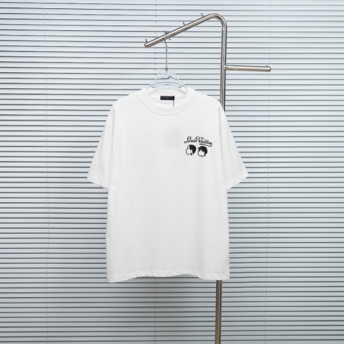 目を惹くカラー 2026 ルイヴィトン 新作 半袖Tシャツ コピー