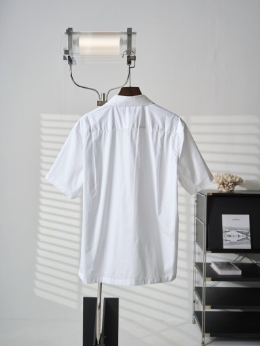 《人気★》2026 ルイヴィトン 新作 半袖Tシャツ 偽物