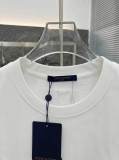 絶対欲しい！2026 ルイヴィトン 新作 半袖Tシャツ 偽物