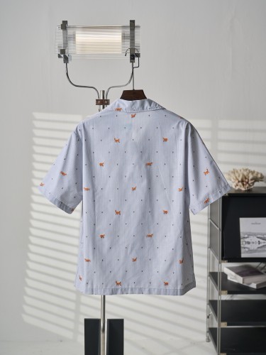 注目度抜群！2026 ルイヴィトン 新作 半袖Tシャツ 偽物