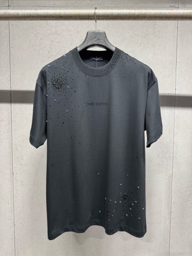 完売必至 2026 ルイヴィトン 新作 半袖Tシャツ スーパーコピー