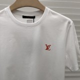 争奪戦 2026 ルイヴィトン 新作 半袖Tシャツ スーパーコピー 2色