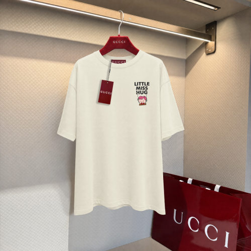 日本未入荷 2026 グッチ 新作 半袖Tシャツ スーパーコピー