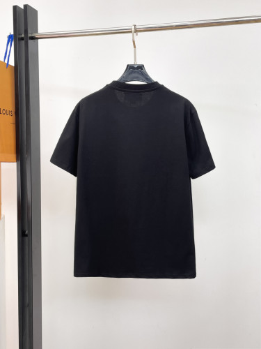 即発送！2026 グッチ 新作 半袖Tシャツ コピー