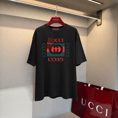 注目度抜群！2026 グッチ 新作 半袖Tシャツ 偽物