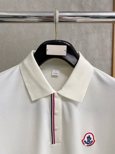 人気No1★ 2026 モンクレール 新作 半袖Tシャツ 偽物
