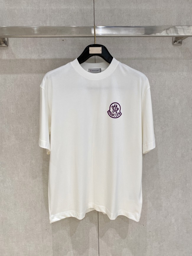 注目アイテム♡ 2026 モンクレール 新作 半袖Tシャツ 偽物